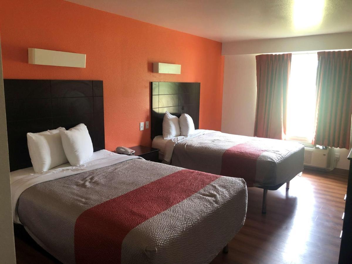 Hotel 6 Peoria